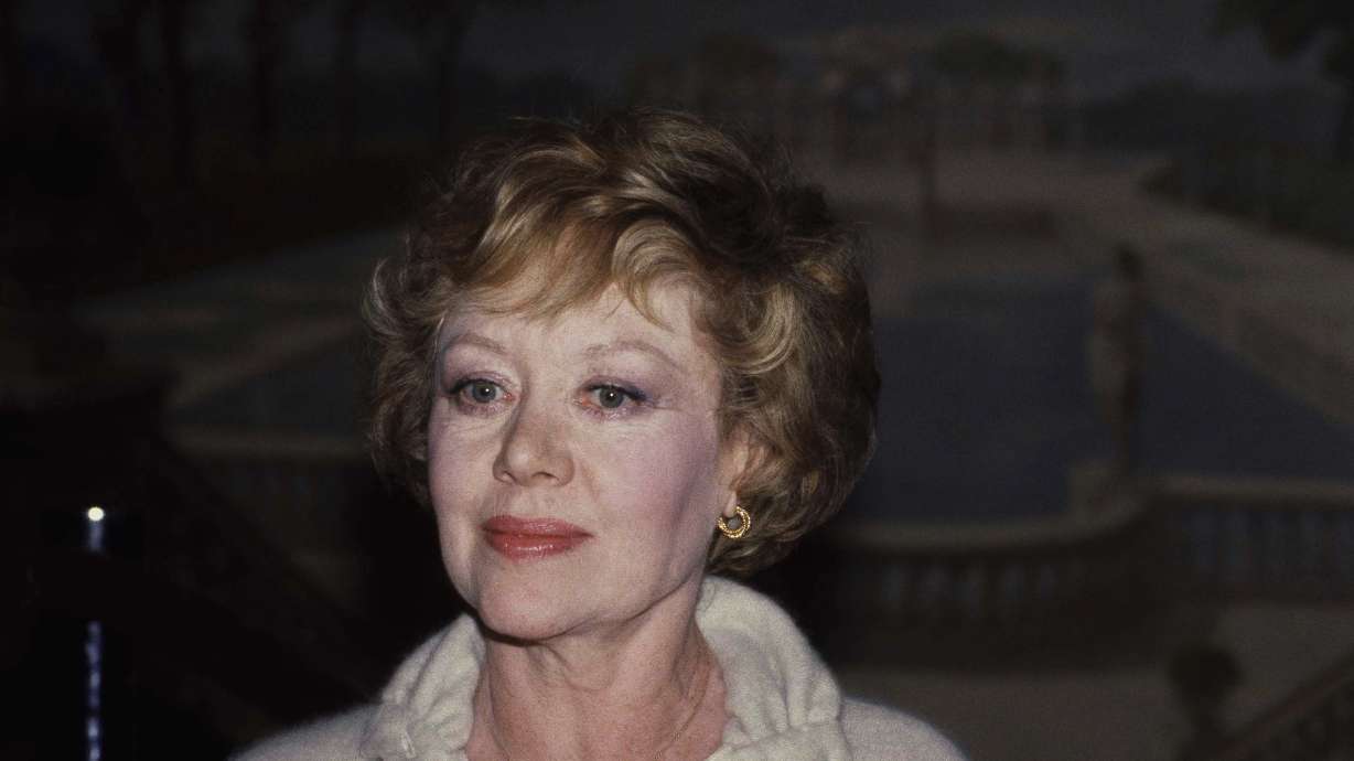 Actress Glynis Johns on Sept. 11, 1982. Johns, a Tony Award-winning stage and screen star who played the mother opposite Julie Andrews in the classic movie “Mary Poppins,” died Thursday at 100.
