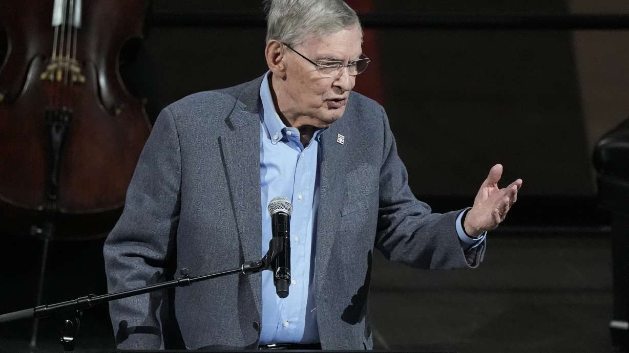 Former Baseball Commissioner Bud Selig speaks during a memorial service for former U.S. Senator Herb Kohl, Friday, Jan. 12, 2024, at the Fiserv Forum in Milwaukee.