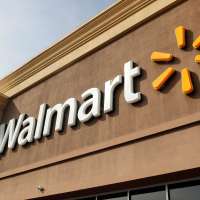 Walmart raises store managers' pay for first time in a decade; average hits $128k