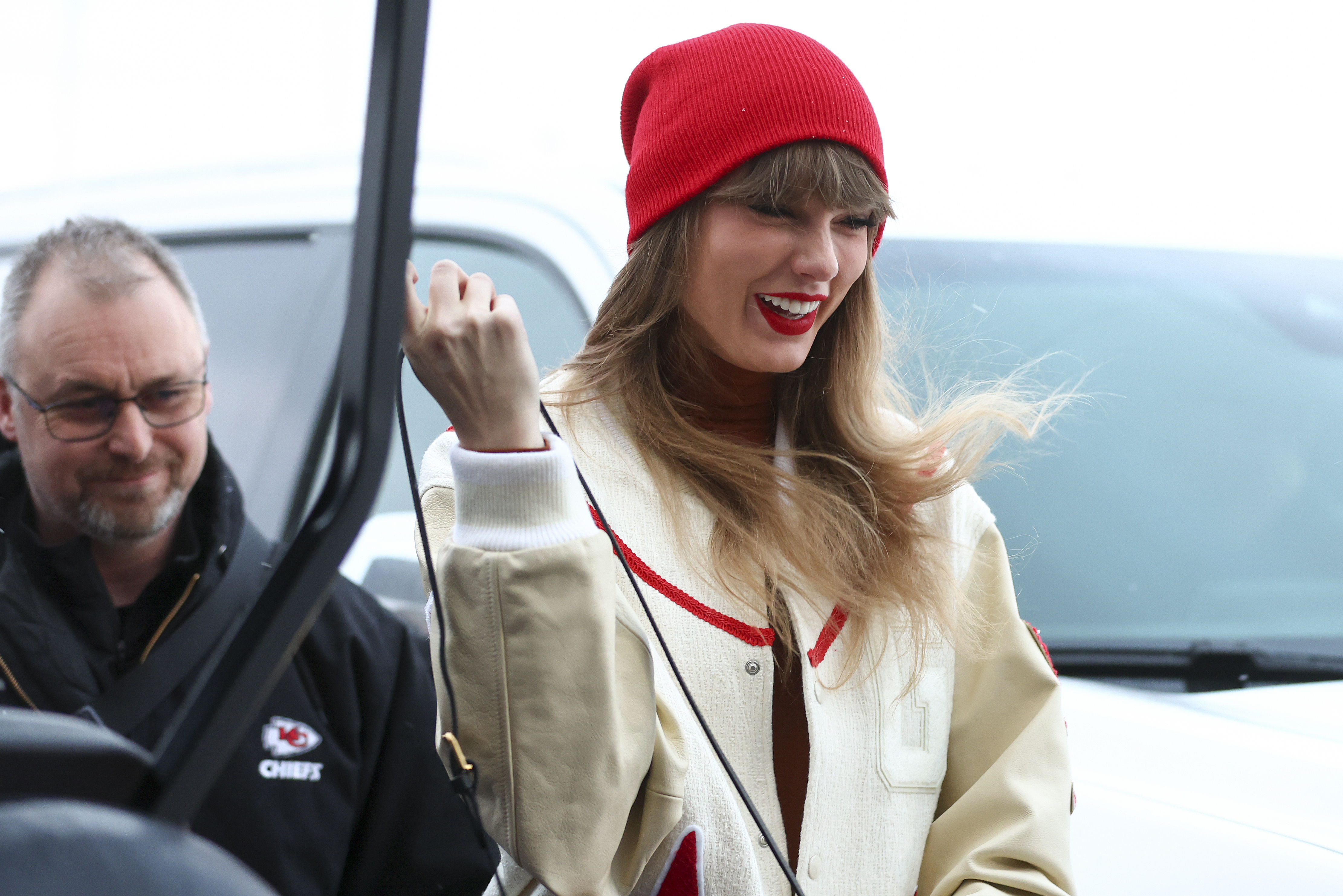 Taylor Swift arrives at Highmark Stadium to watch an NFL AFC division playoff football game between the Buffalo Bills and the Kansas City Chiefs, Sunday, Jan. 21, 2024, in Orchard Park, N.Y. 