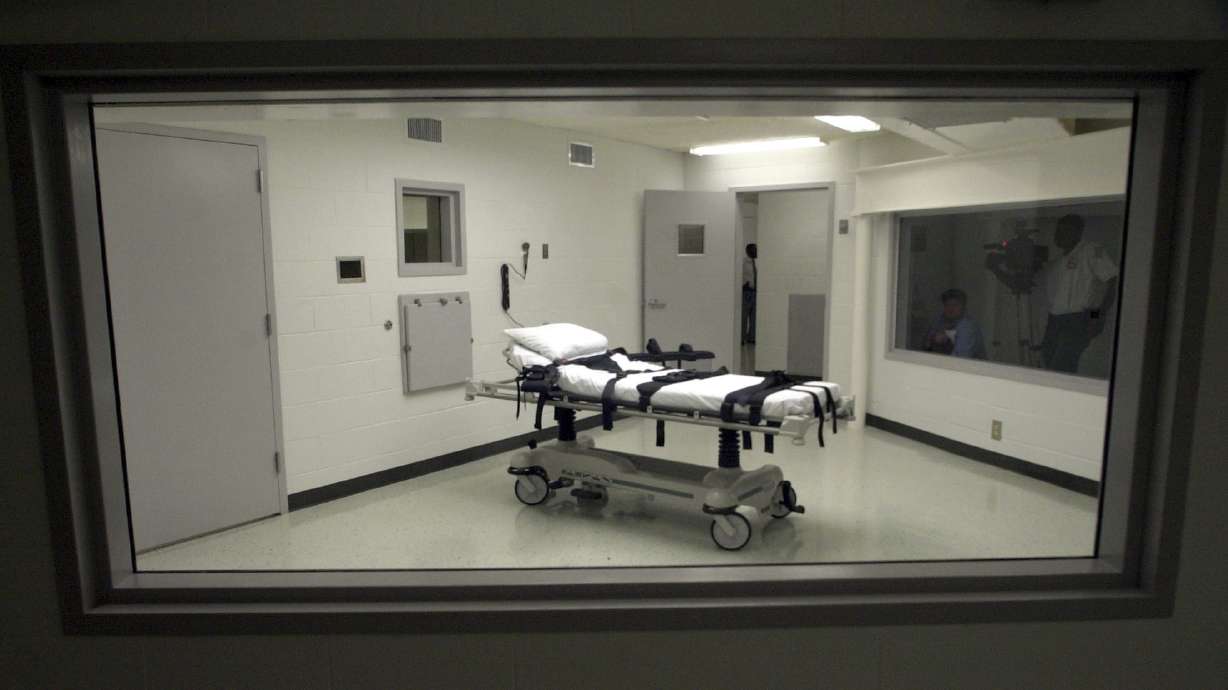 Alabama has executed a man with nitrogen gas, putting him to death with a first-of-its-kind method that once again put the U.S. at the forefront of the debate over capital punishment.