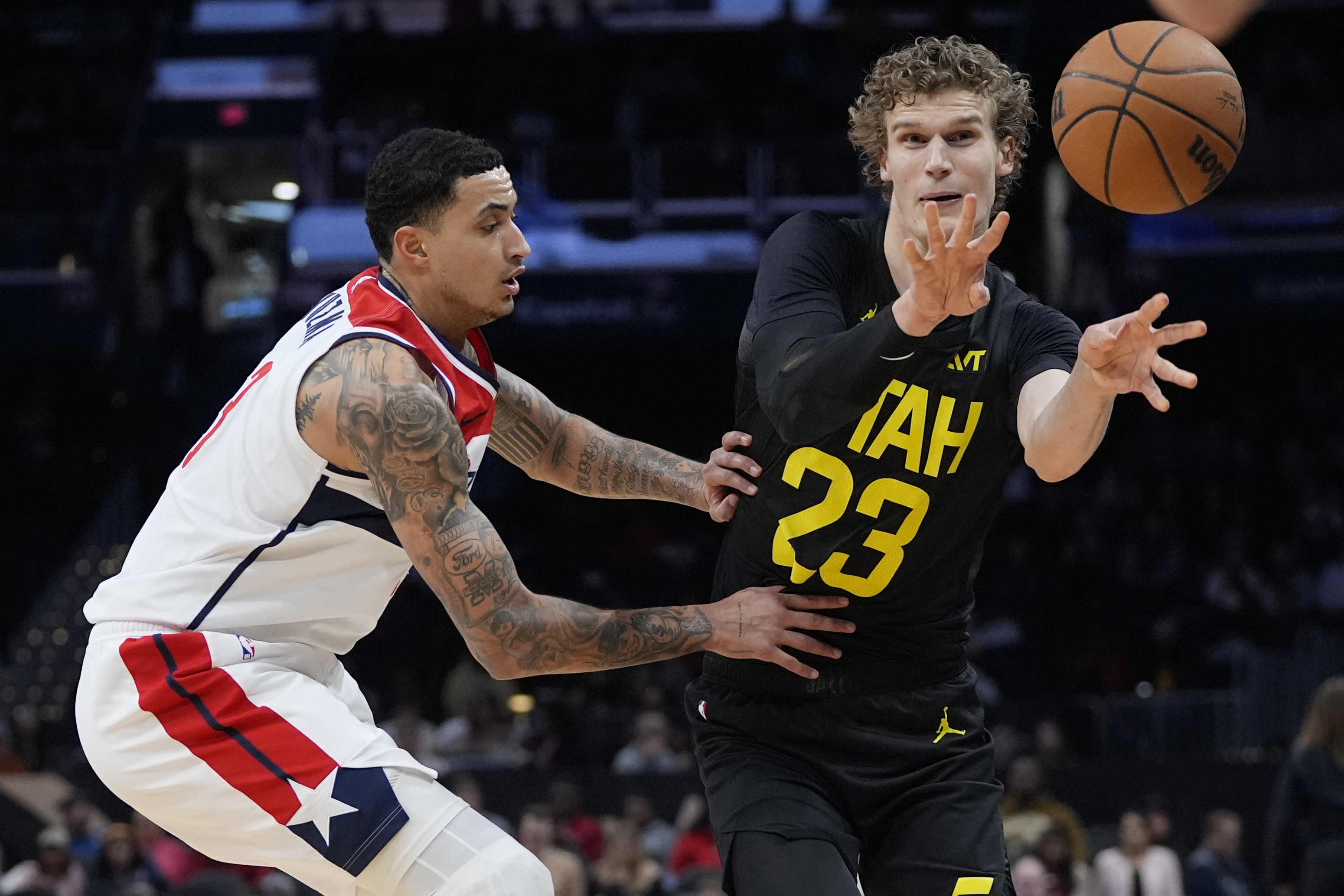 After strangely-timed ousting in Washington, Jazz players reflect on changing coaches midseason