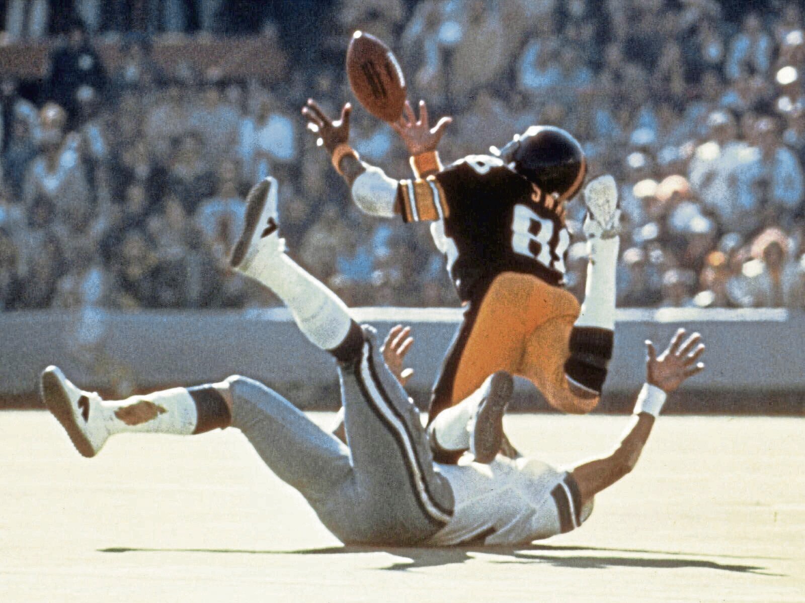 FILE - Pittsburgh Steelers receiver Lynn Swann diving to catch a pass in Super Bowl X against the Dallas Cowboys, Jan. 18, 1976. The Cowboys were on the wrong end of a Super Bowl rematch in the 1970s, losing to the Steelers following the 1975 and 1978 seasons. 