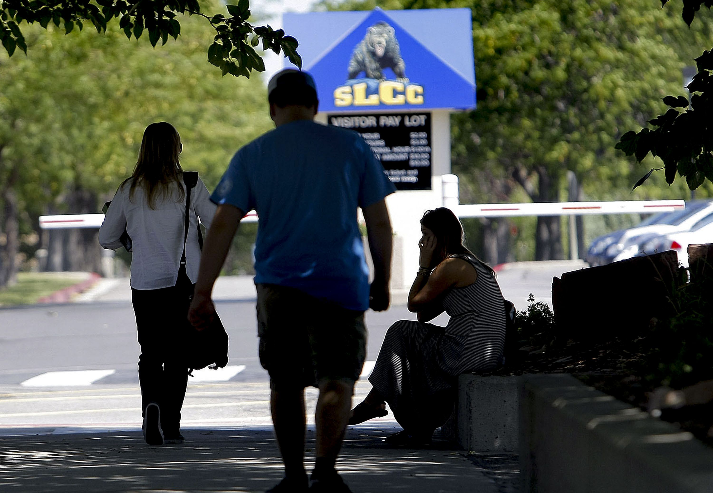 To help with college affordability amid the pandemic, Salt Lake Community College elected to eliminate its application fee. Then bots arrived, fraudulently seeking financial aid. 