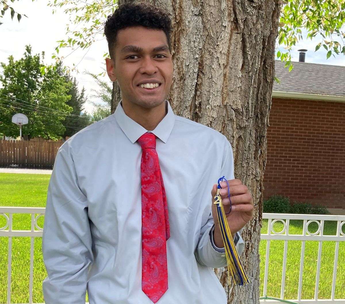 A 20-year-old deputy, Emaloni Lutui, died saving a young woman after they fell through ice at a Tooele County reservoir.