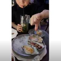 Have You Seen This? Oysters get a big thumbs-down from little girl