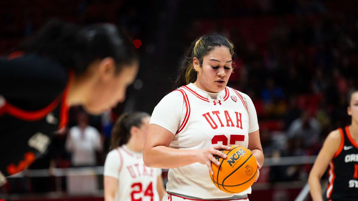 Utah Utes forward Alissa Pili (35) takes a deep breath before shooting a free throw in the fourth quarter of the women’s college basketball game between the Utah Utes and the Oregon State Beavers at the Jon M. Huntsman Center in Salt Lake City on Friday, Feb. 9, 2024. Oregon won the game 58-44.