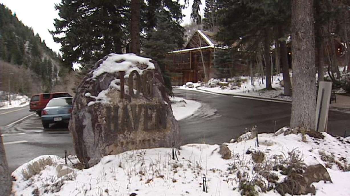 Woman Leaves Corporate America to Renovate Landmark