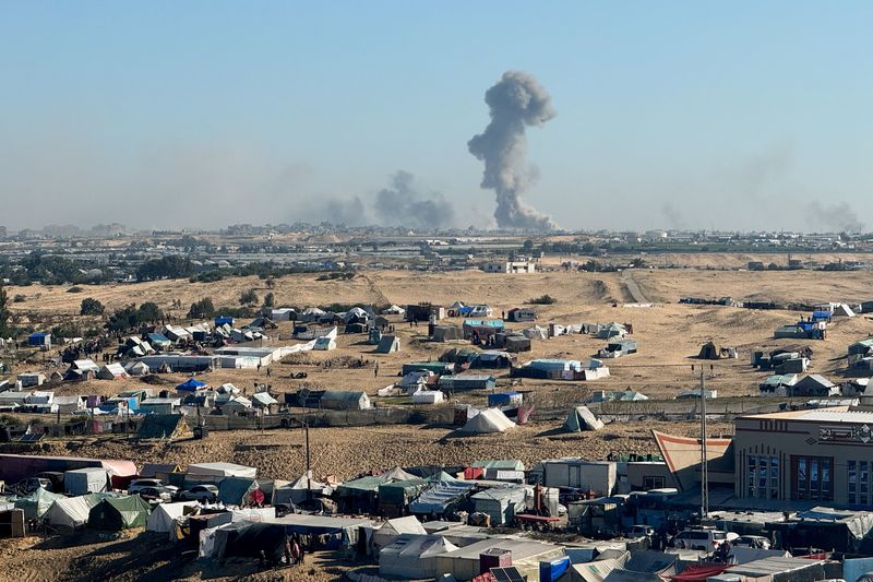 Smoke rises during an Israeli ground operation in Khan Younis, amid the ongoing conflict between Israel and the Palestinian Islamist group Hamas, in the southern Gaza Strip, Sunday.