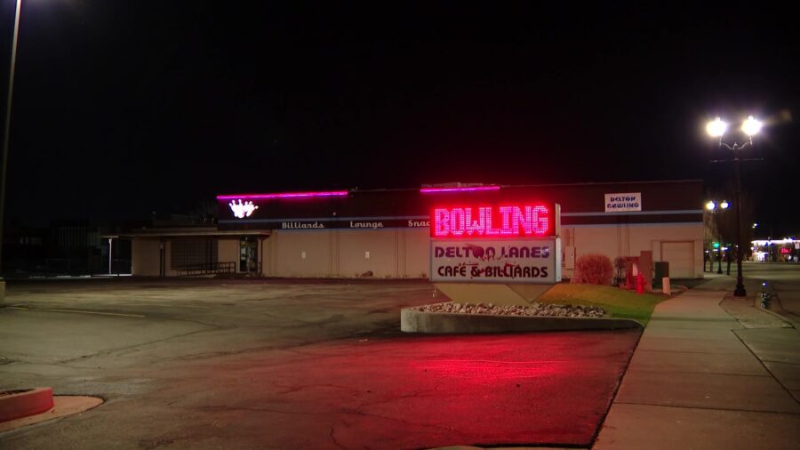 Police say three people were stabbed in the Delton Lanes parking lot in West Valley City Sunday night.
