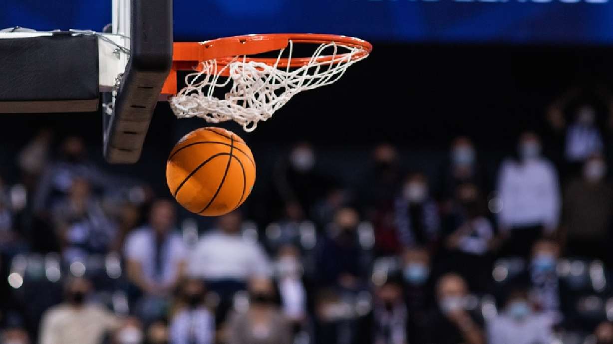 QUIZ: Enter to win Salt Lake NCAA Tournament tickets! Do you remember these tournament moments from Utah teams?