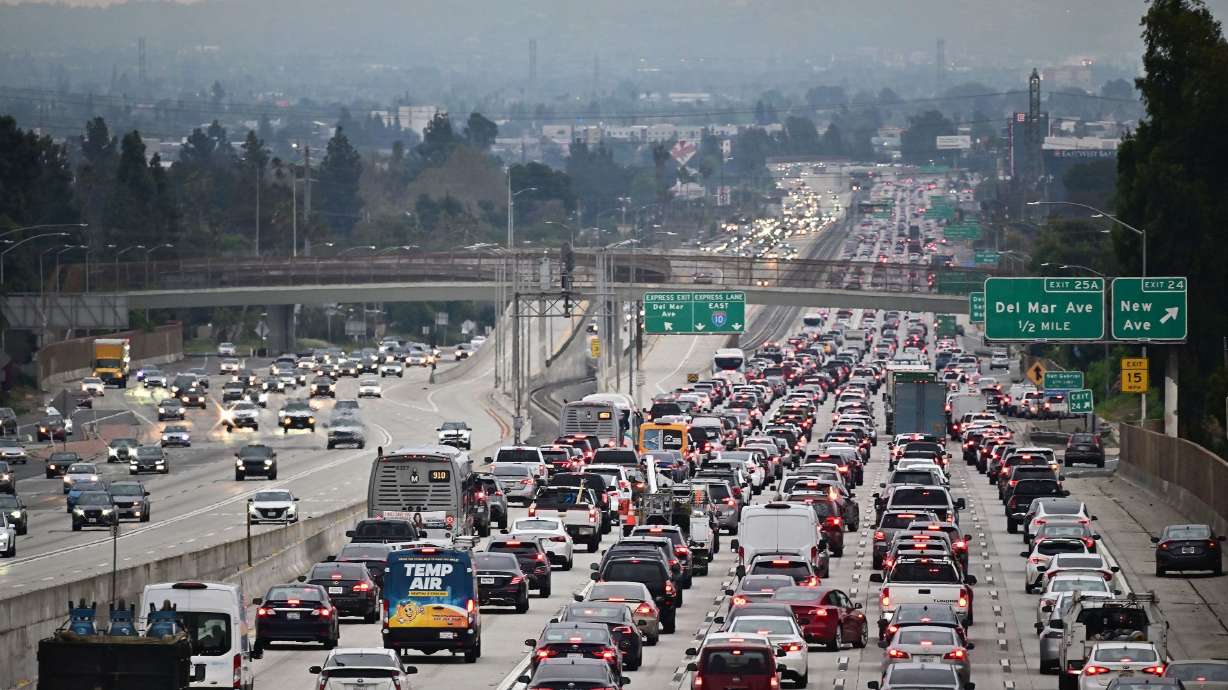 Hundreds of infants' lives would be saved and millions of children would breathe easier across the U.S. if the nation's power grid depended on clean energy and more drivers made the switch to zero-emission vehicles, according to a new report.