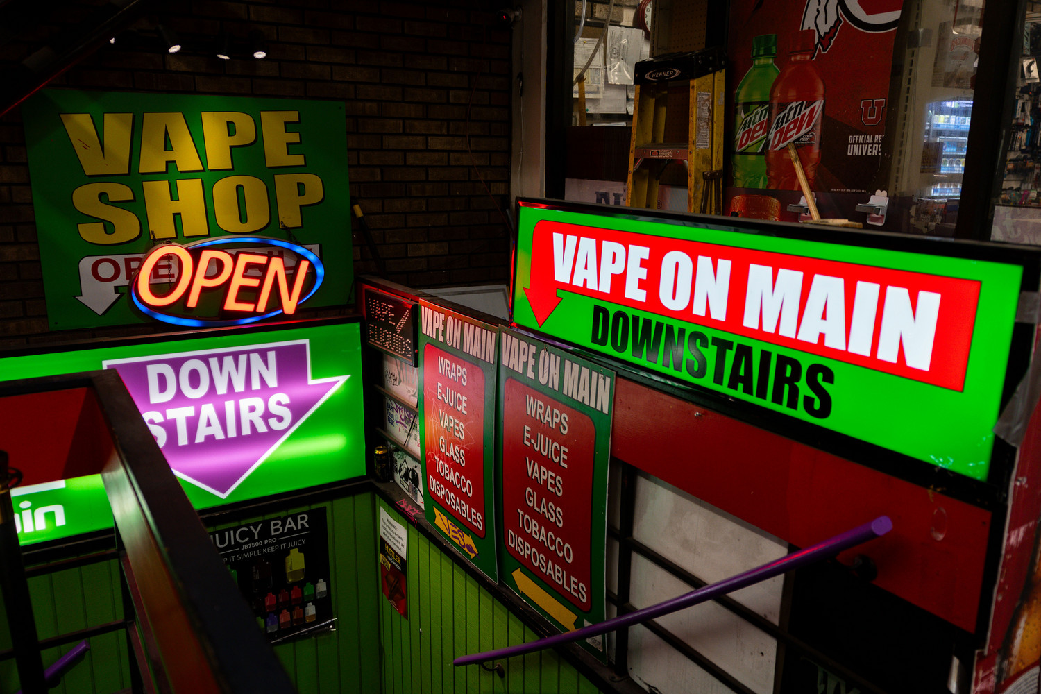 Utah lawmakers consider ban on flavored vapes; business owners say it helps Big Tobacco | KSL.com Utah lawmakers consider ban on flavored vapes; business owners say it helps Big Tobacco | KSL.com