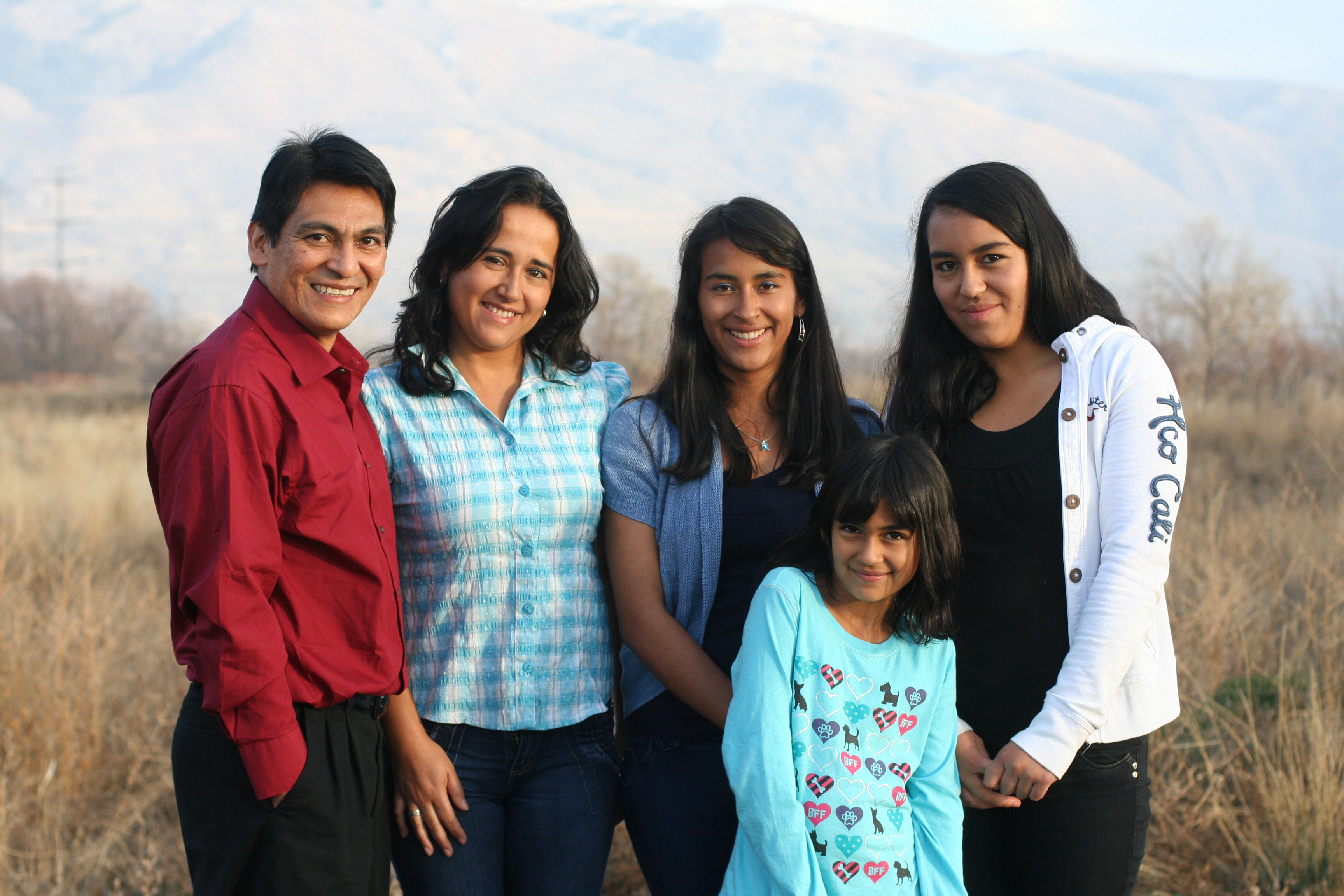 Jose Luis Cardenas Jimenez, Mariur Rodriguez Moreno, Sara Mayely Cardenas Rodriguez, Juana Valentina Cardenas Rodriguez and Ana Isabel Cardenas Rodriguez pose for a family photo in Farmington in 2013.