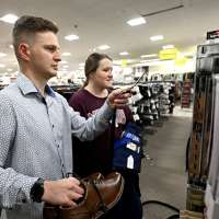 Weber State helps students, alumni get professional wear at low price