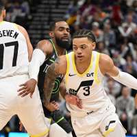 Eric Walden: Jazz's resistance to 'just play the rookies' isn't merely pointless stubbornness