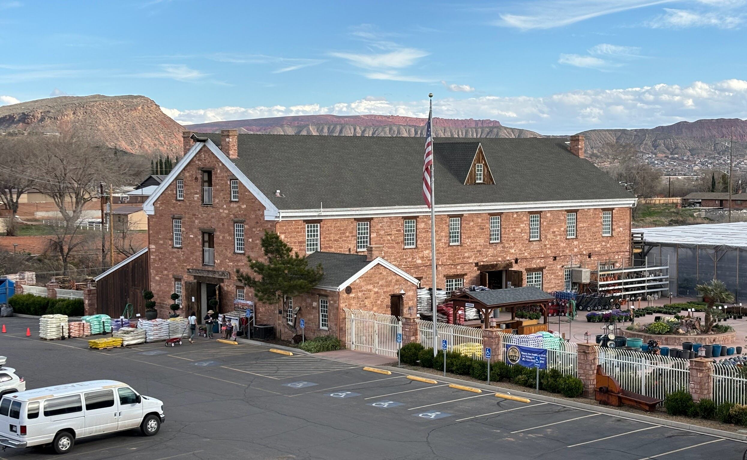 Star Nursery now occupies the building that was constructed in 1986 in Washington as the Washington Cotton Factory.