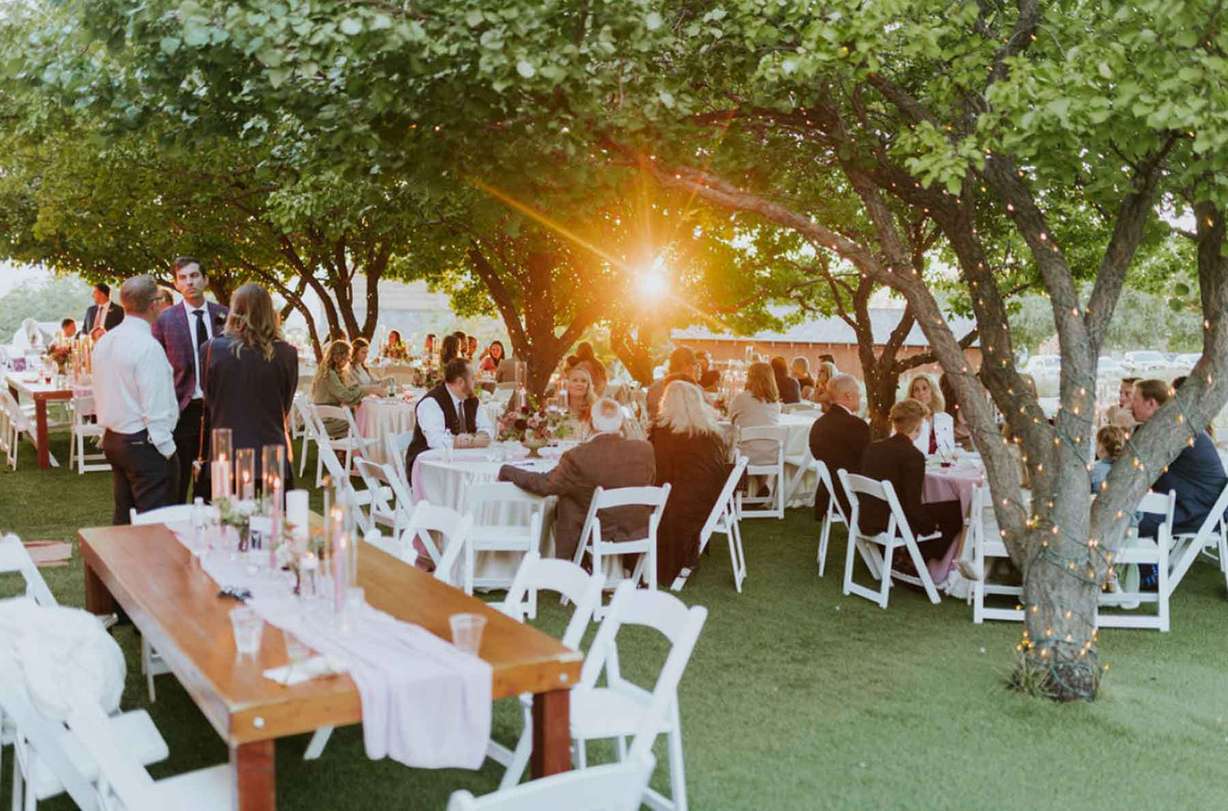 This Is The Place recommends 2024 wedding trends to copy