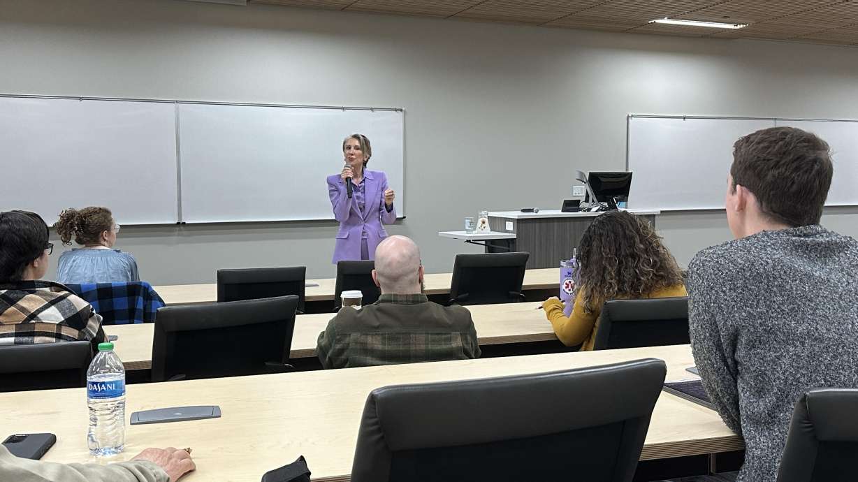 Former presidential candidate Carly Fiorina spoke to students and staff at Weber State University on Tuesday about the value of leadership in successful organizations.