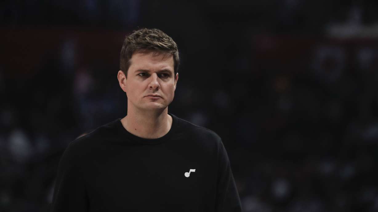 Utah Jazz coach Will Hardy reacts during the first half of the team's NBA basketball game against the Los Angeles Clippers, Friday, April 5, 2024, in Los Angeles.