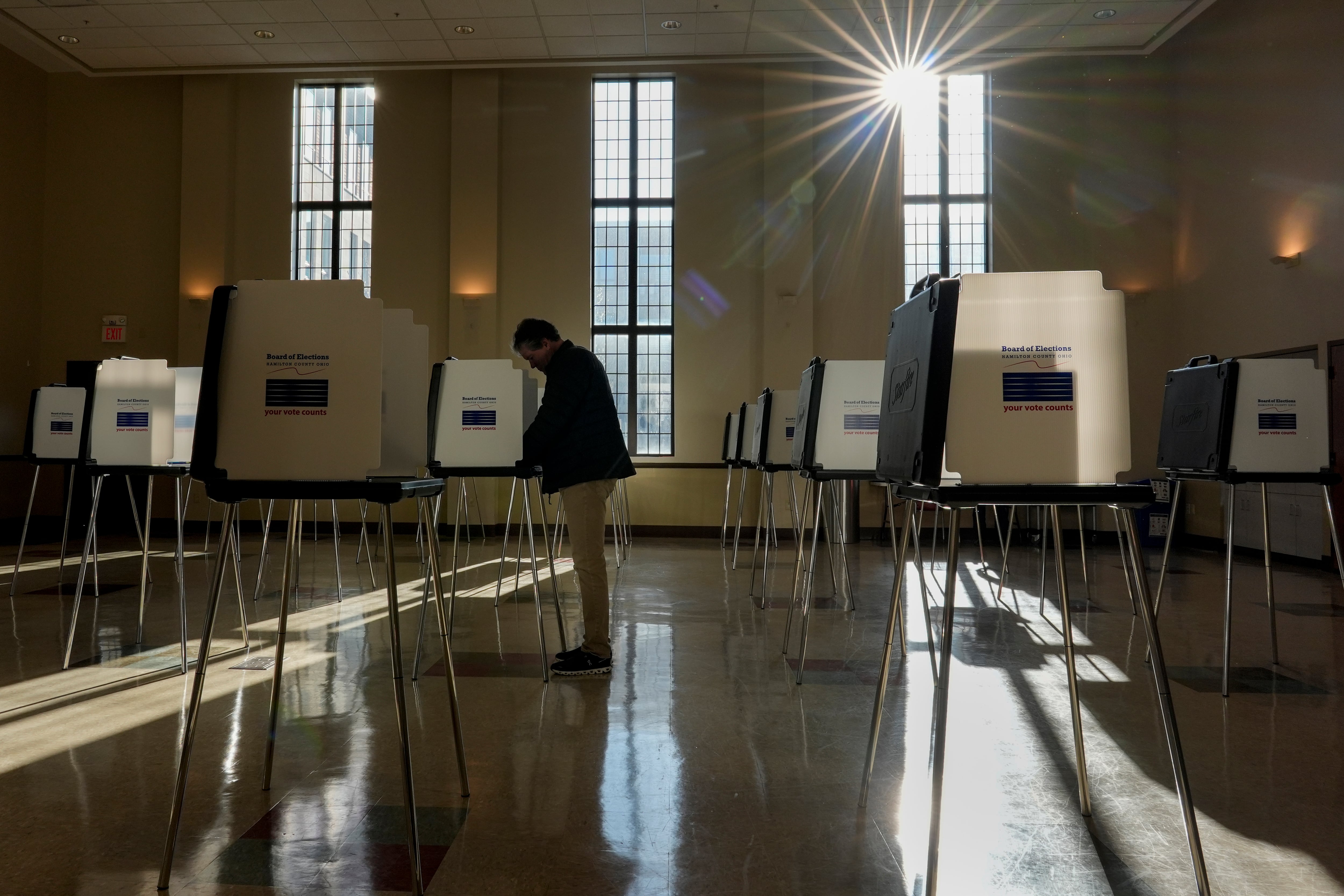 A voter fills out an Ohio primary election ballot at a polling location in Knox Presbyterian Church in Cincinnati, Ohio, on March 19.