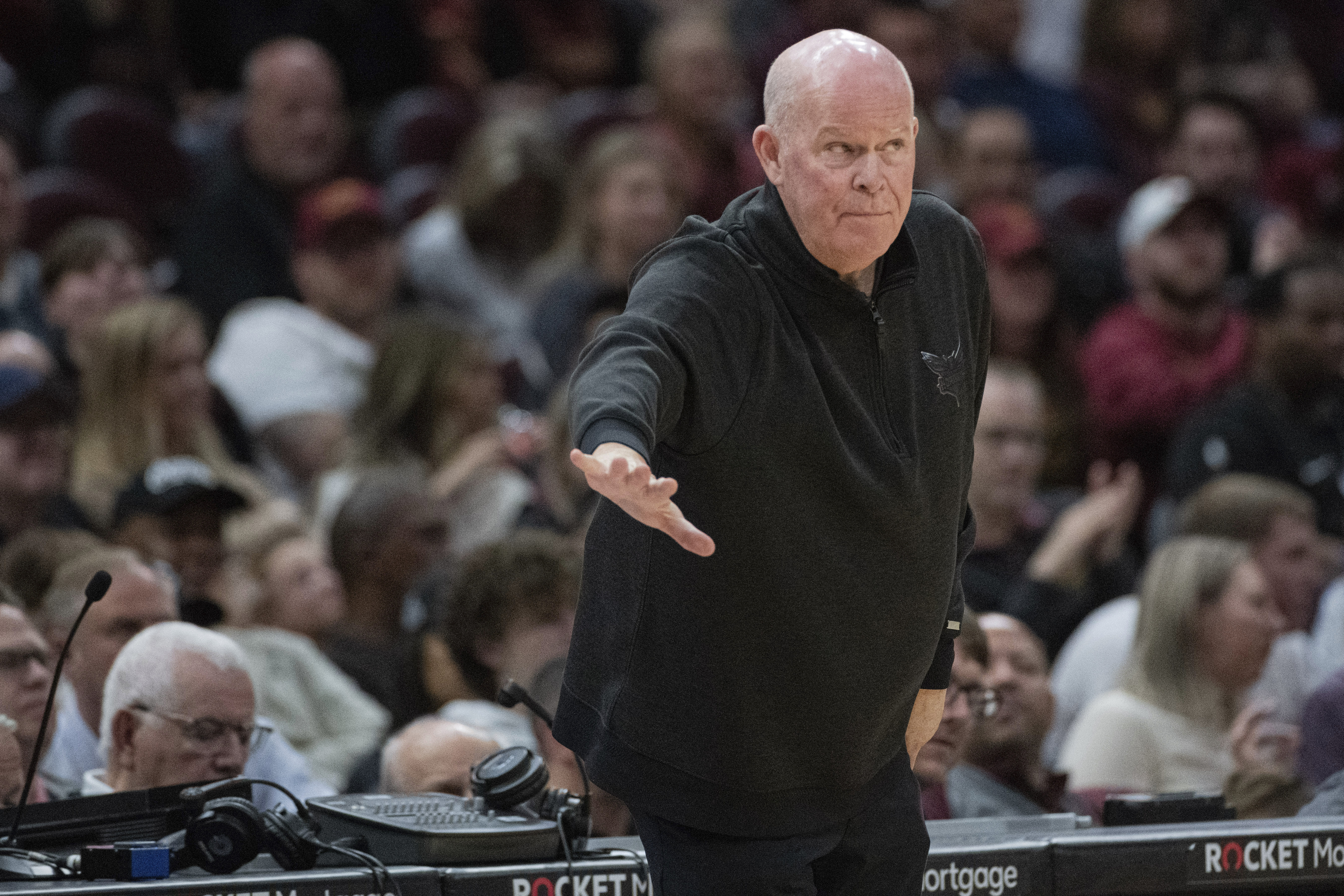 Charlotte Hornets head coach Steve Clifford directs his team during the second half of an NBA basketball game against the Cleveland Cavaliers in Cleveland, Sunday, April 14, 2024. 