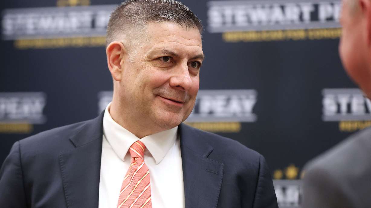 Republican 3rd Congressional District candidate Stewart Peay speaks with attendees at the Lincoln Day GOP fundraising dinner at UVU in Orem on March 16. Peay was endorsed by former Rep. Chris Stewart, R-Utah.