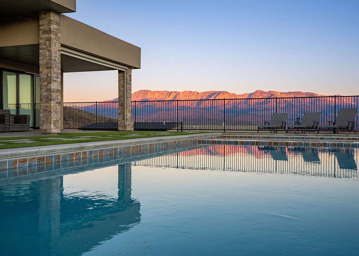 Why more people are building and buying homes in Hurricane