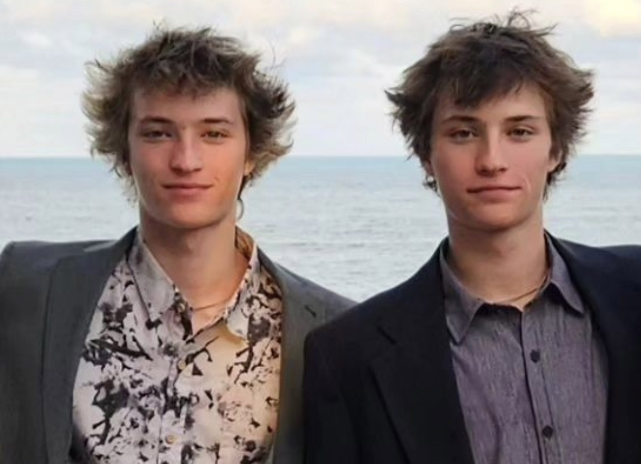 Why do competitive bike racing twins choose Utah Online School?