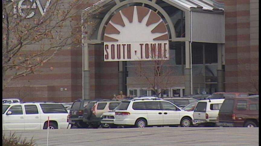 Woman accused of using Web site to steal cars and money