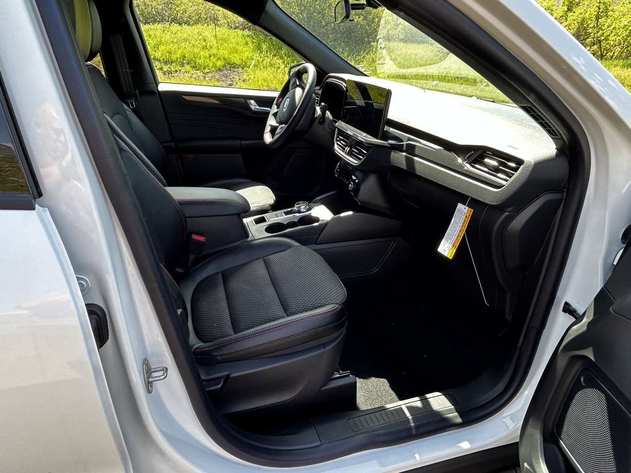 Test Drive: 2024 Escape continues Ford's prestigious SUV tradition