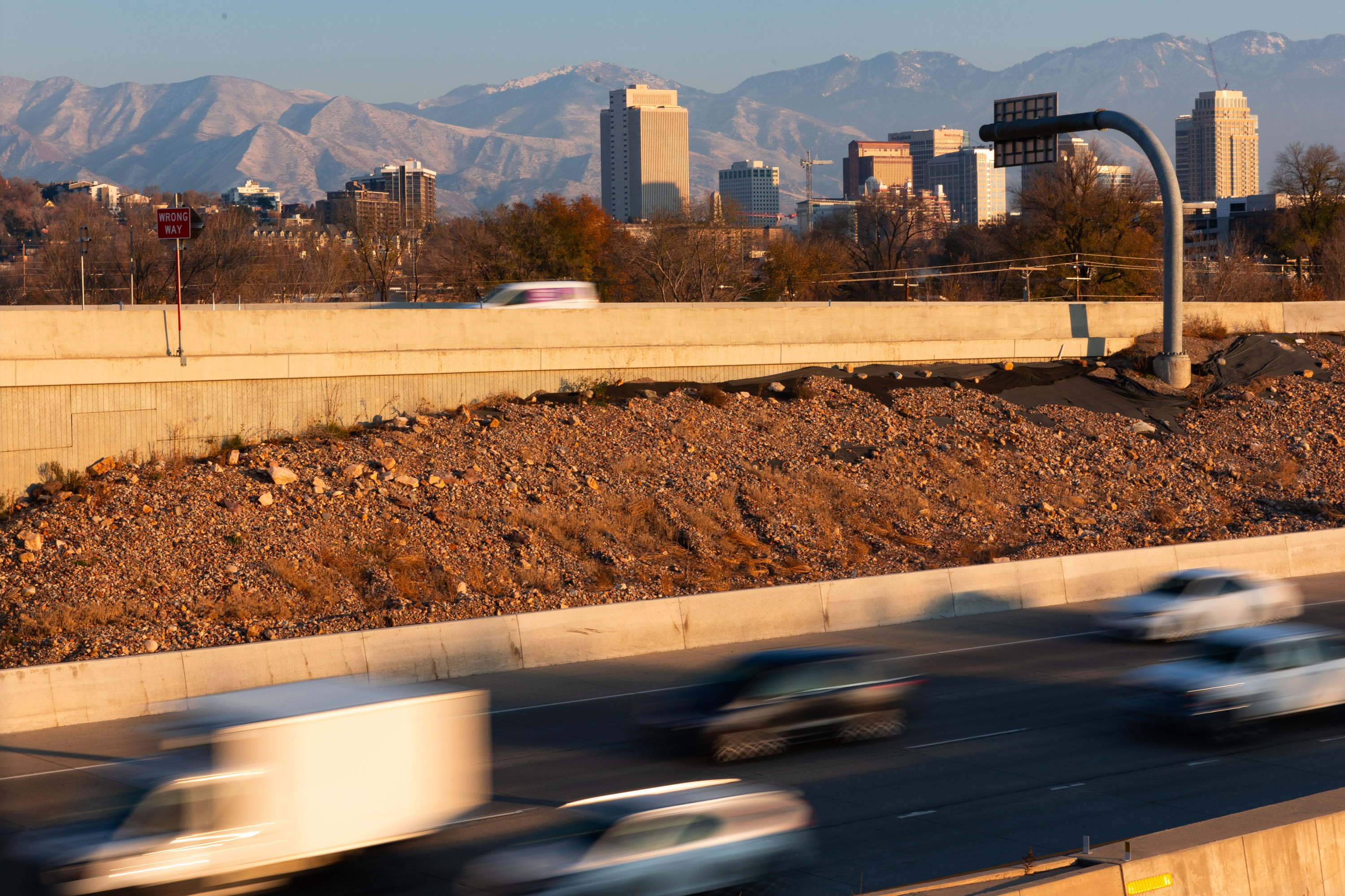 Cars drive on I-15 in Salt Lake City on Nov. 27, 2023. Almost 44 million Americans are expected to travel this weekend, which could cause some travel delays, including in Utah.