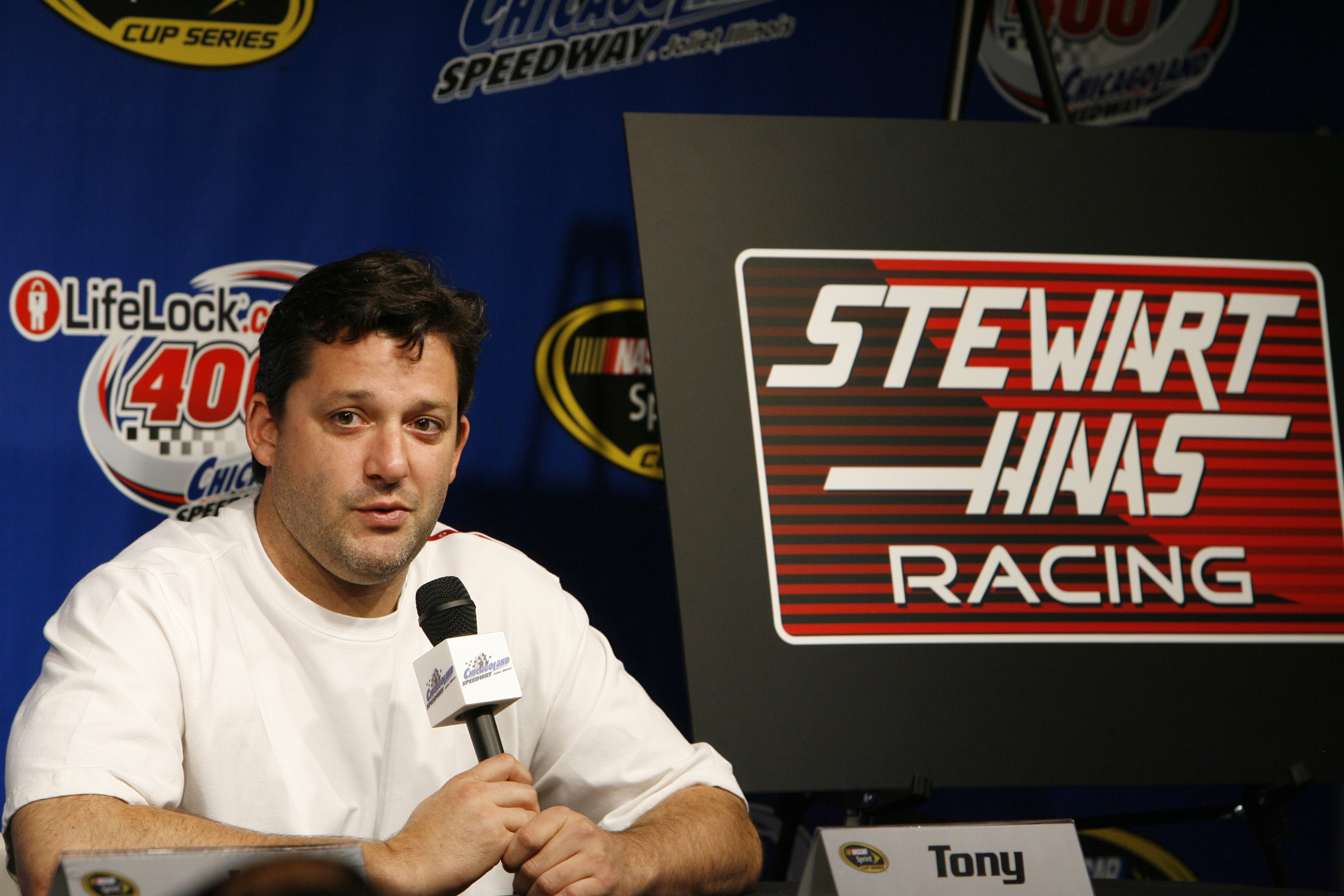 FILE - NASCAR driver Tony Stewart announces he will become a driver and co-owner of Haas CNC Raging Thursday, July 10, 2008, at ChicagoLand Speedway in Joliet, Ill. Stewart-Haas Racing will close its NASCAR team at the end of the 2024 season, co-team owners Tony Stewart and Gene Haas said in a joint statement Tuesday, May 28, 2024.