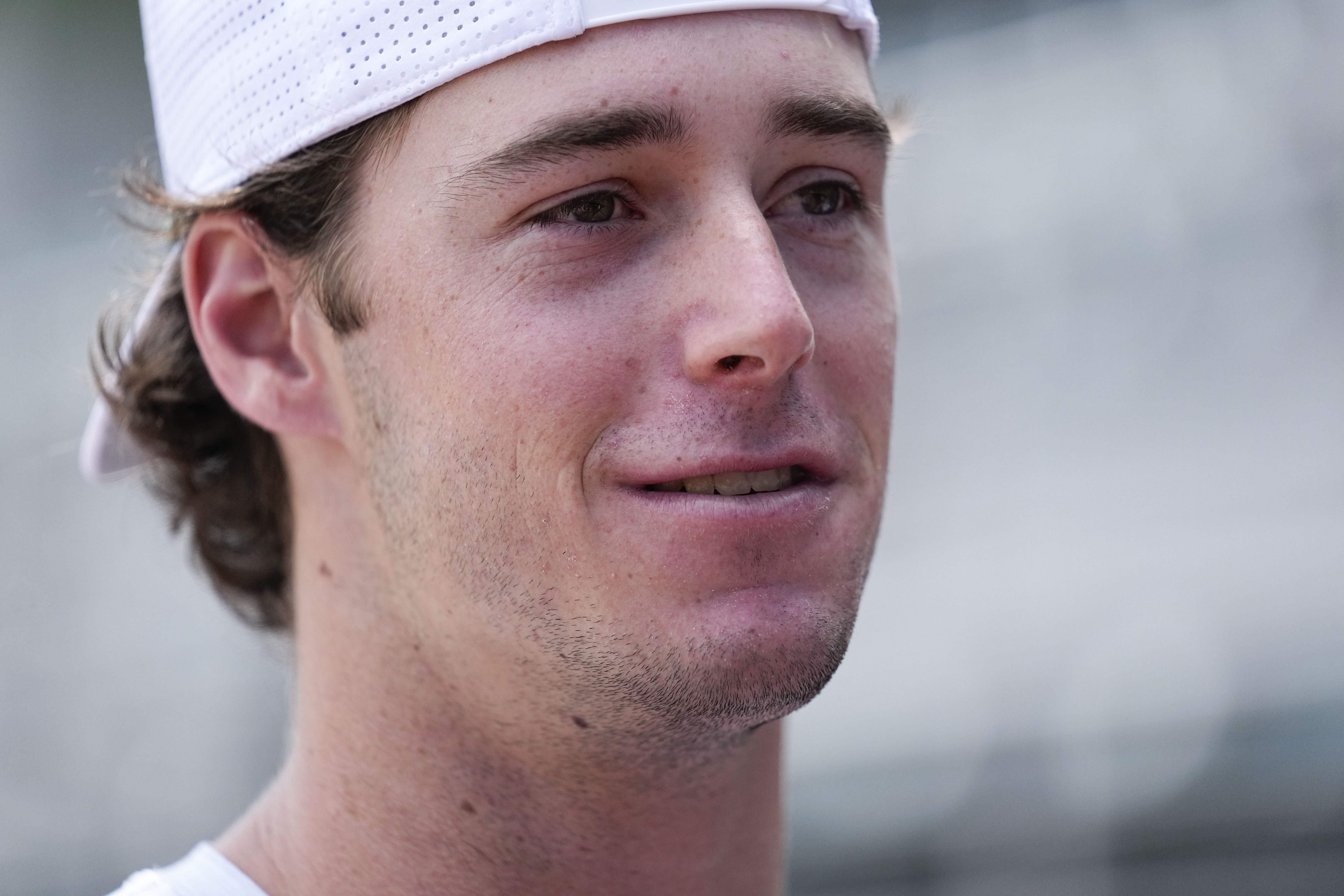 Georgia's Charlie Condon speaks to the media before an NCAA college baseball practice, Wednesday, May 15, 2024, in Athens, Ala. 
