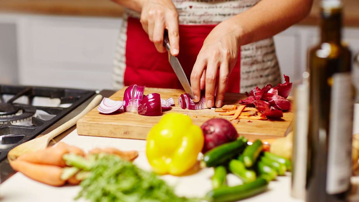 Each increase in the adherence to the Mediterranean diet extended life for women, the new study found.