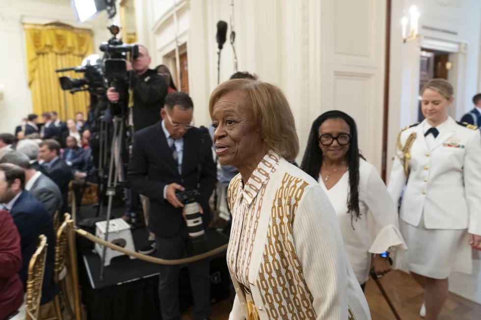 Marian Robinson, arrives for a ceremony as President Joe Biden and first lady Jill Biden host former President Barack Obama and Michelle Obama for the unveiling of their official White House portraits in the East Room of the White House in Washington, Sept. 7, 2022.