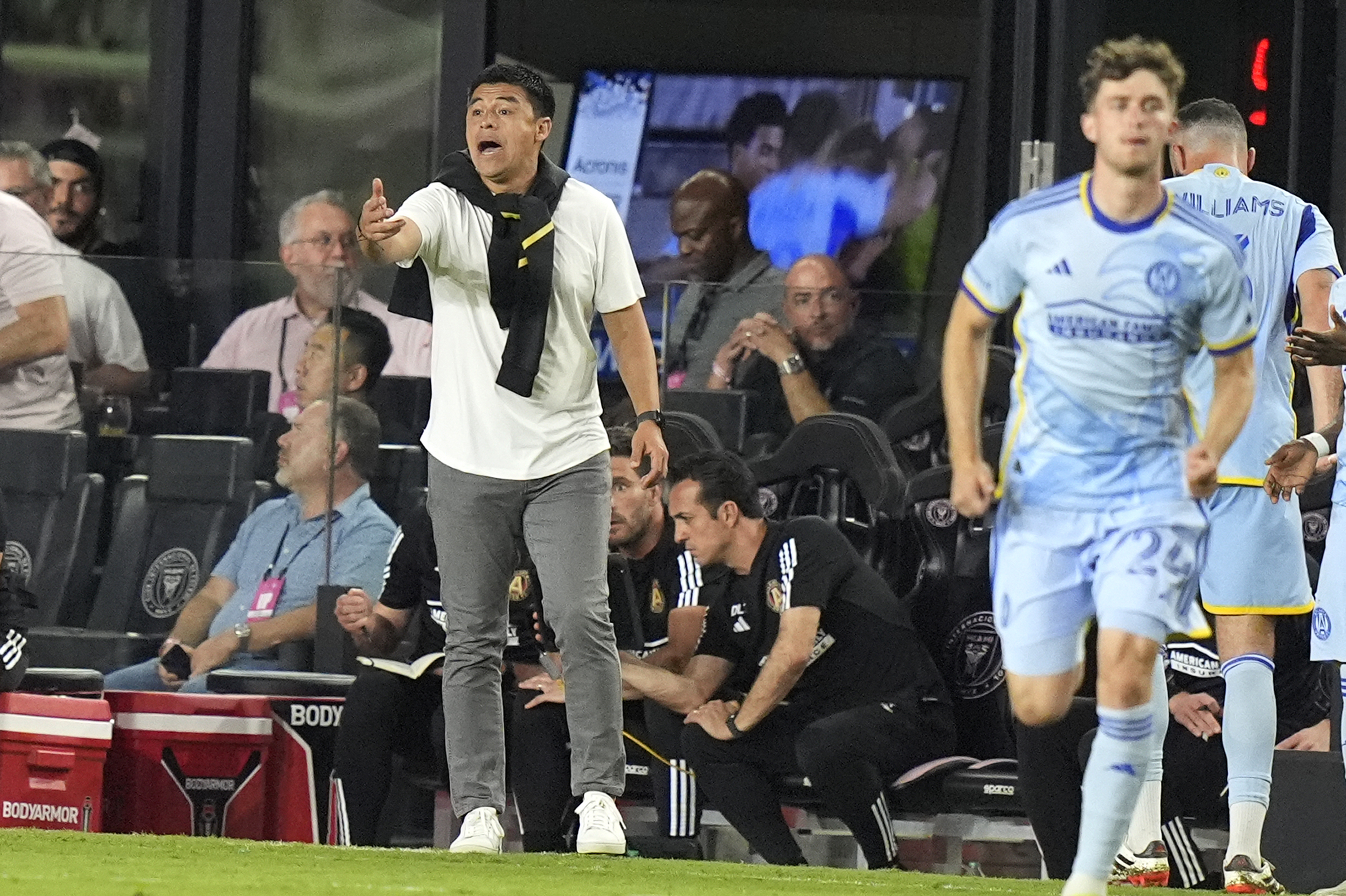 Atlanta United head coach Gonzalo Pineda Reyes watches during the second half of an MLS soccer match against Inter Miami Wednesday, May 29, 2024, in Fort Lauderdale, Fla. 