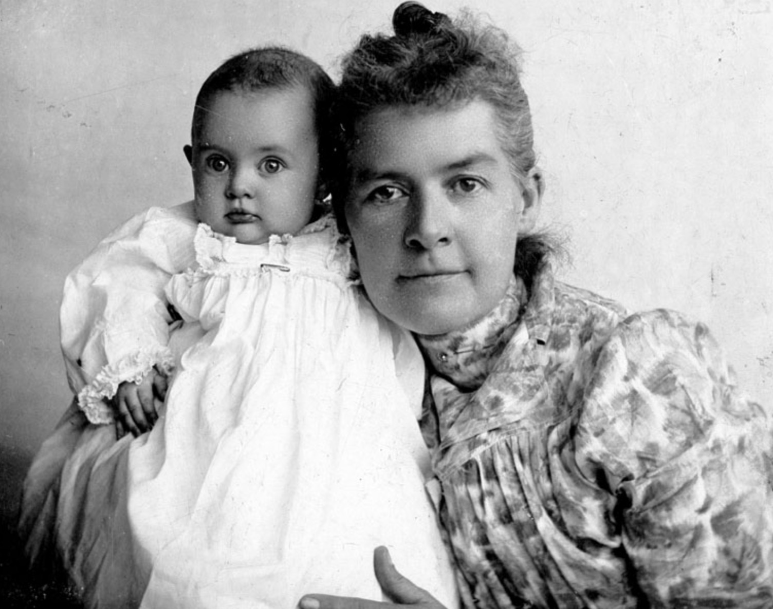 A photo of Martha Hughes Cannon with her daughter Gwendolyn taken in 1899, three years after Cannon was elected to the Utah Senate.