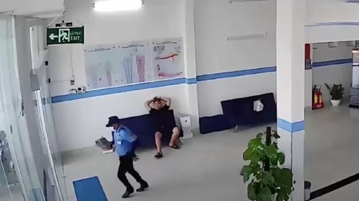 A worker heads speedily toward the exit in this video posted June 4.