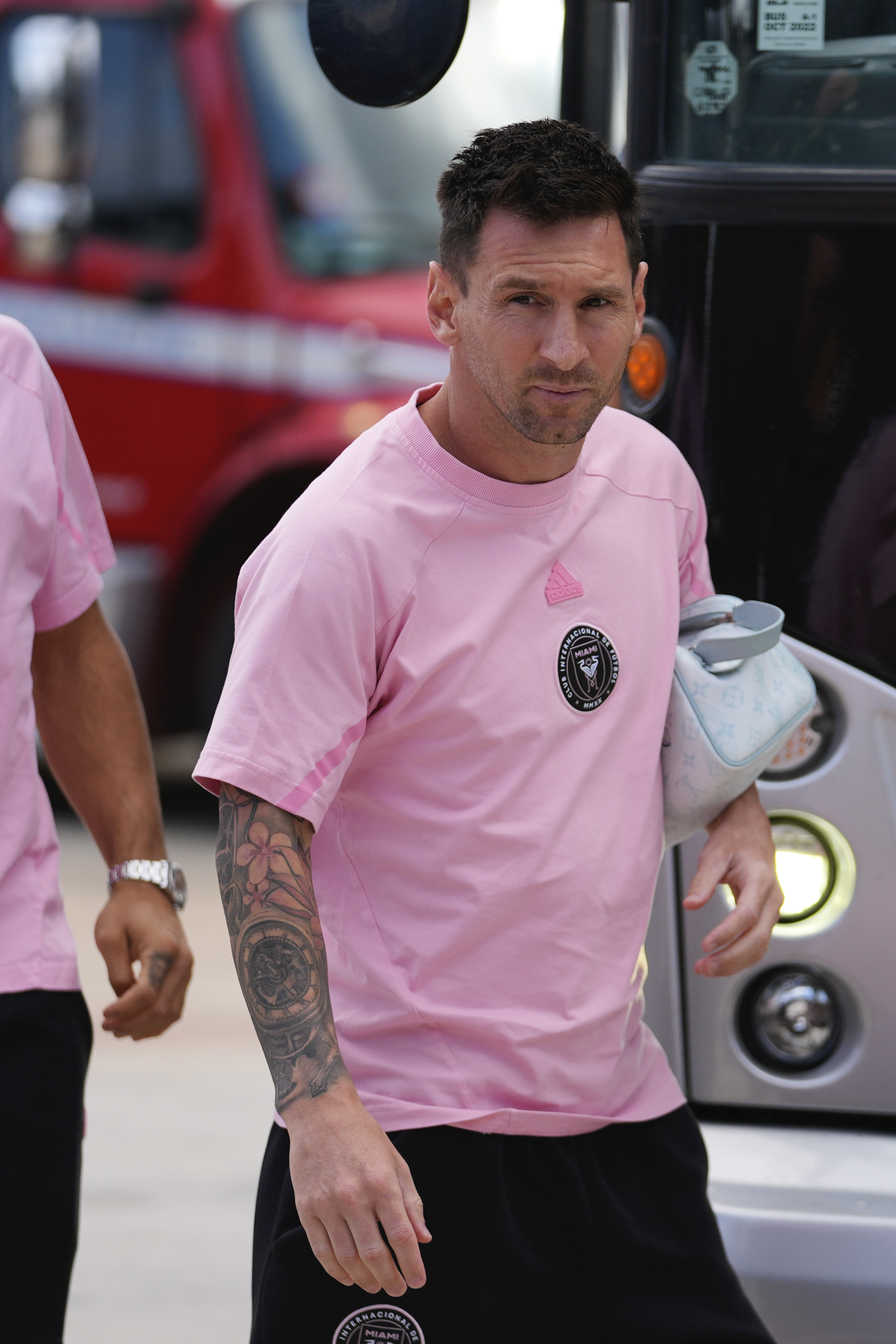 Inter Miami forward Lionel Messi arrives for the team's MLS soccer match against St. Louis City, Saturday, June 1, 2024, in Fort Lauderdale, Fla. 