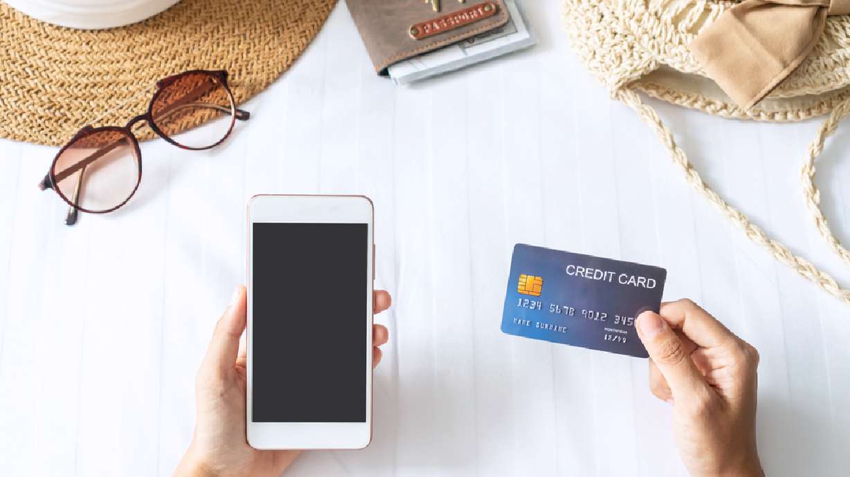 How to keep your credit card safe while traveling