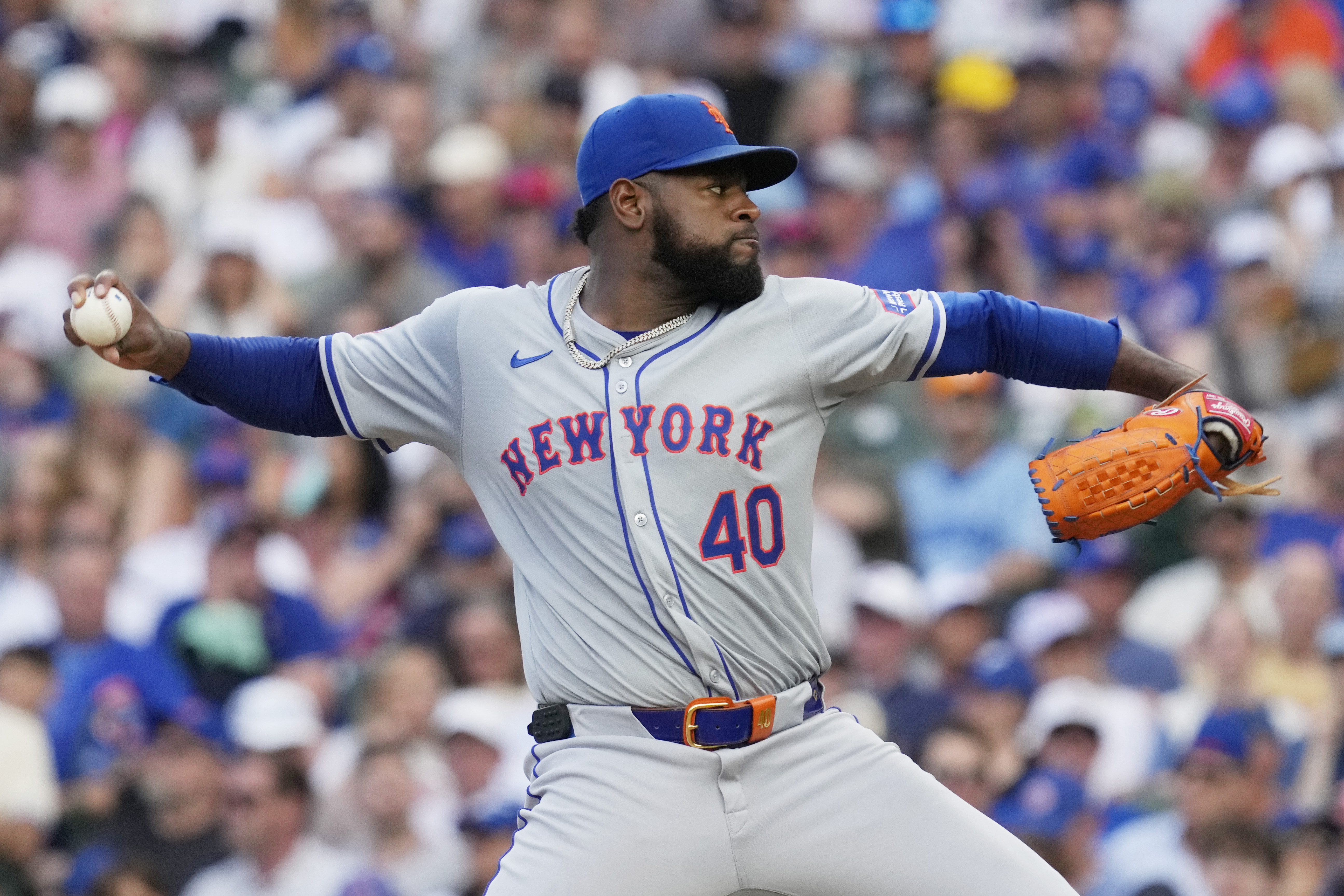 New York Mets starting pitcher Luis Severino throws against the Chicago Cubs during the first inning of a baseball game in Chicago, Sunday, June 23, 2024. 