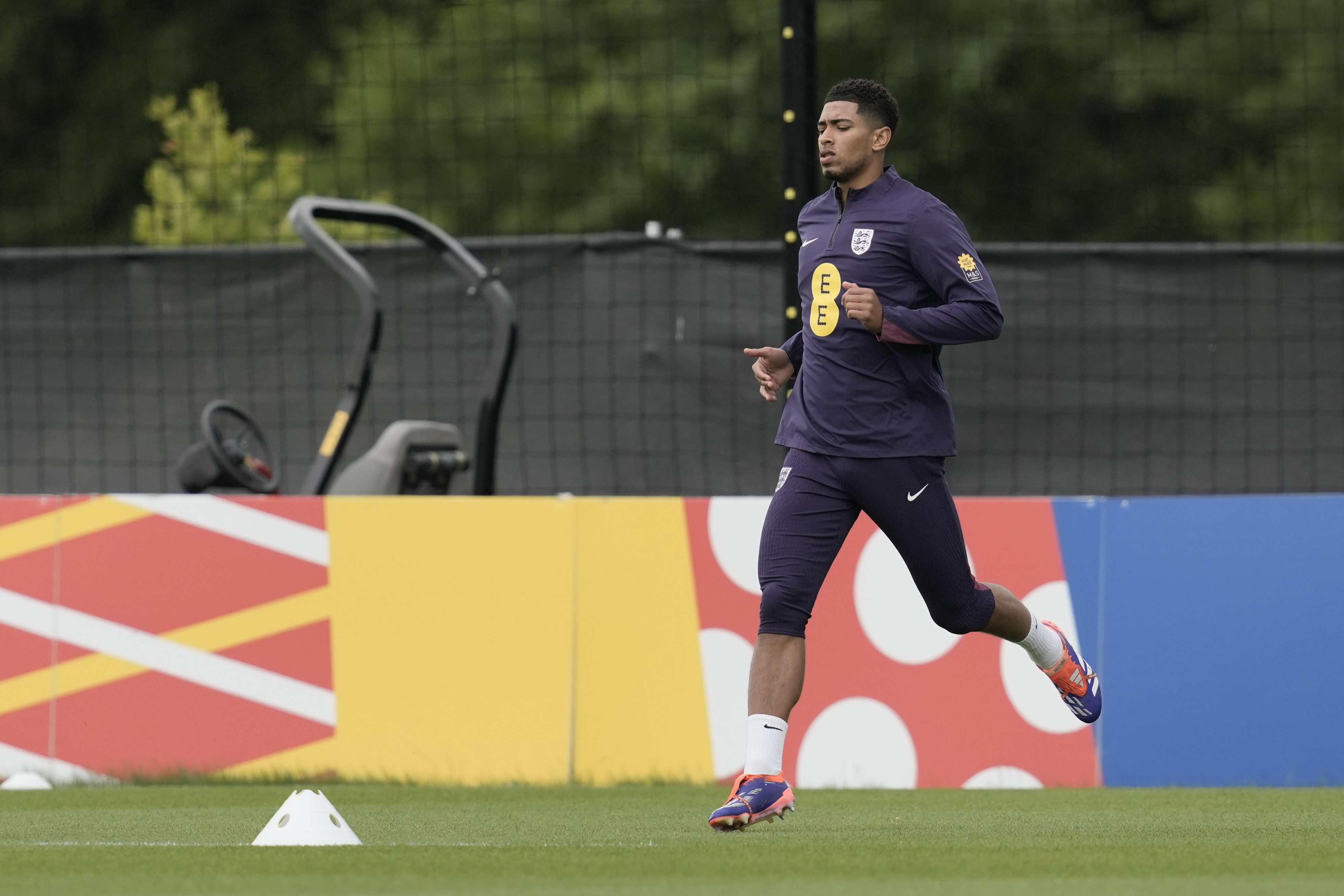 England's Jude Bellingham warms up during a training session in Blankenhain, Germany, Wednesday, July 3, 2024 ahead of the quarter final round match against Switzerland at the Euro 2024 soccer tournament. 