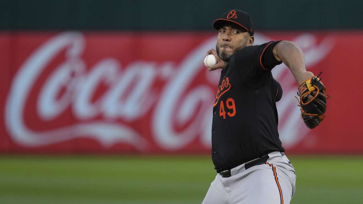 Baltimore Orioles' Albert Suárez pitches to an Oakland Athletics batter during the sixth inning of a baseball game Friday, July 5, 2024, in Oakland, Calif.