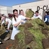 'Use this time to better yourself': Women inmates plant garden at Utah State Prison
