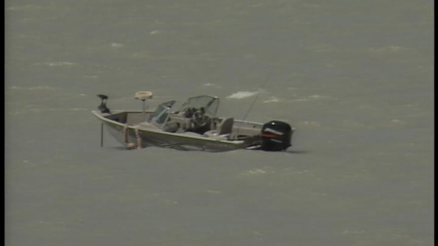 KSL Photographer Goes into Lake to Rescue Man