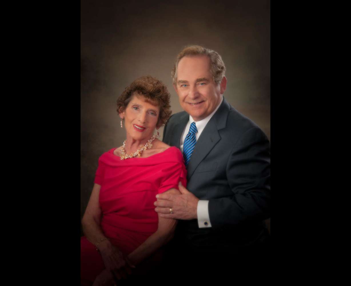 With hardly any money to their names, Julia and Bill Reagan built an advertising company. Now, Bill Reagan is using billboards to honor his wife.