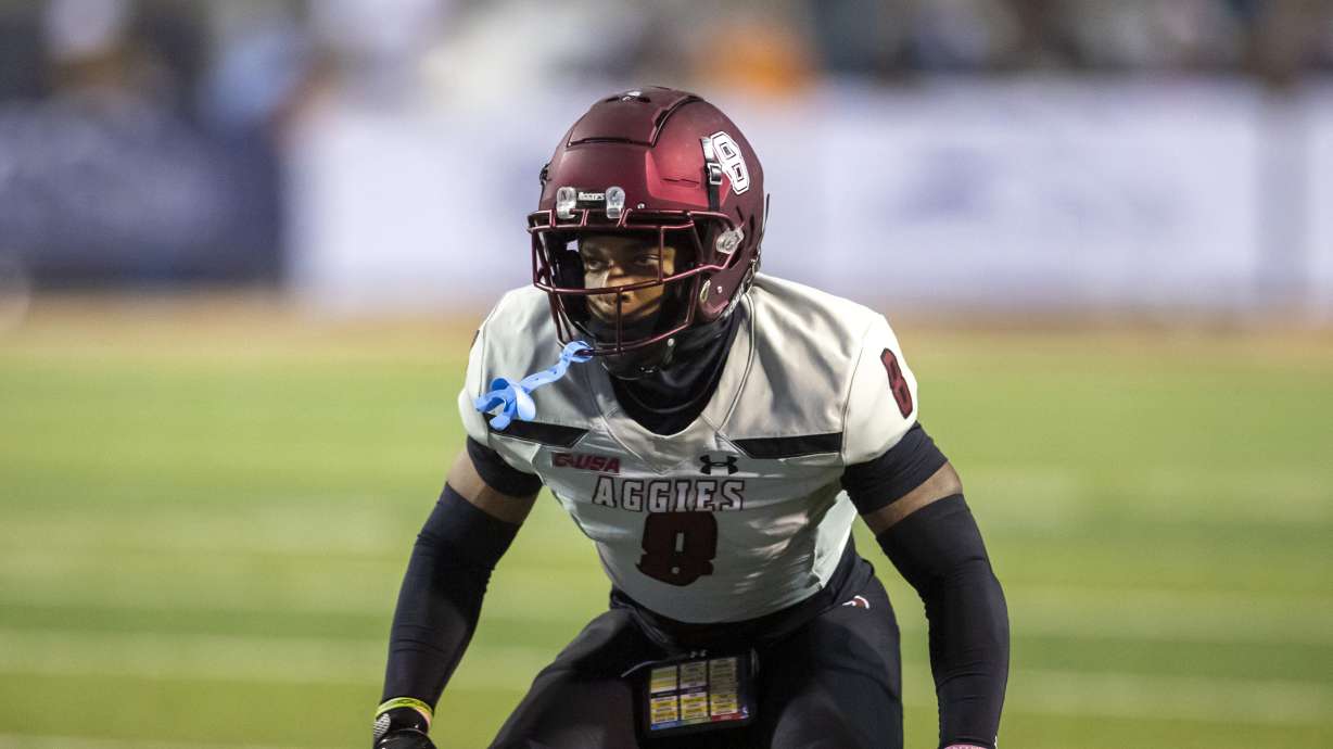 FILE - Then-New Mexico State cornerback Andre Seldon Jr. defends during an NCAA football game against UTEP on Oct. 18, 2023, in El Paso, Texas. Seldon Jr. died Saturday, July 20, 2024 in an apparent drowning at Porcupine Reservoir, according to the school.