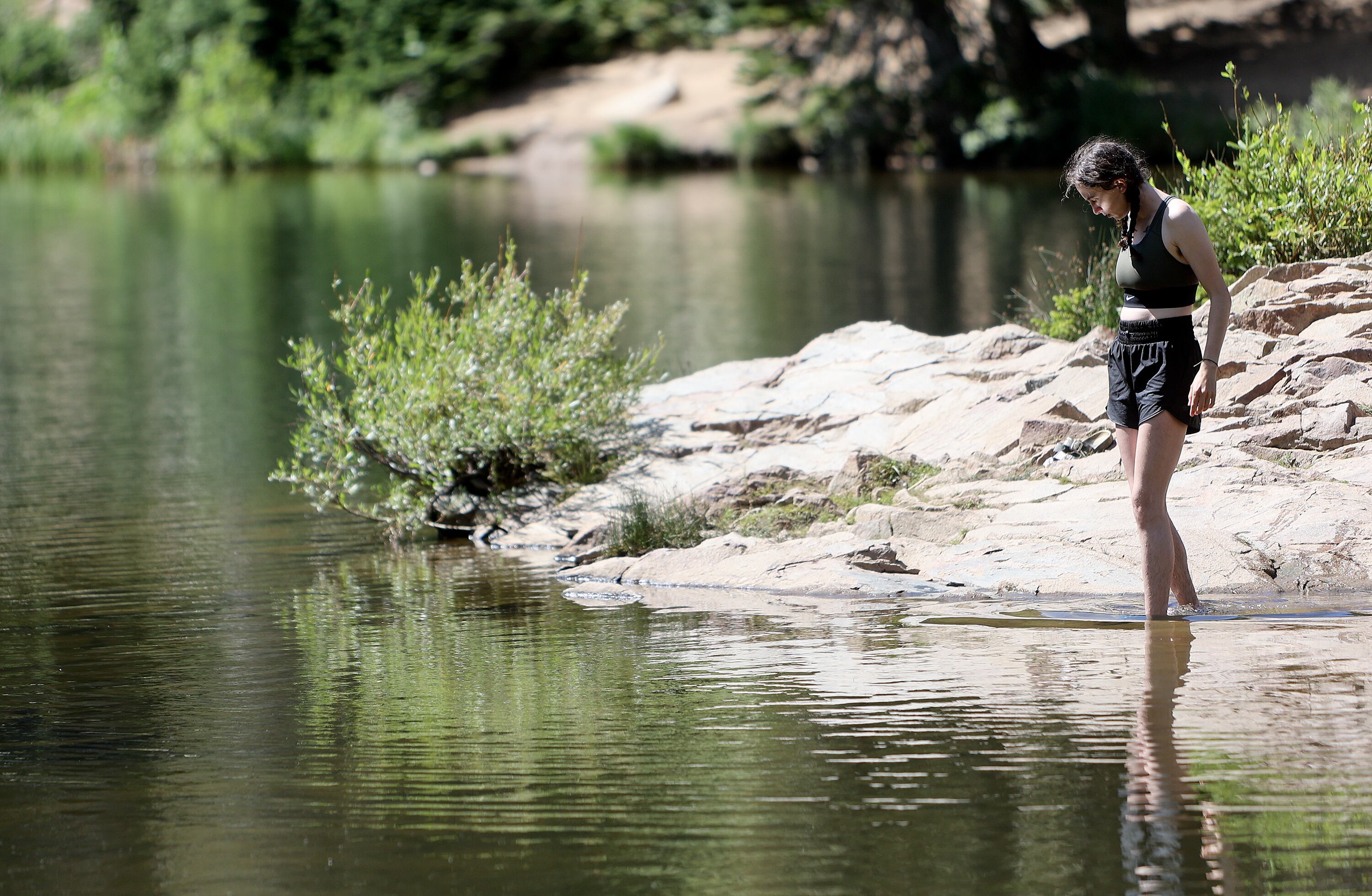 Even as little as 10 minutes in nature can relieve mental illness symptoms, study finds
