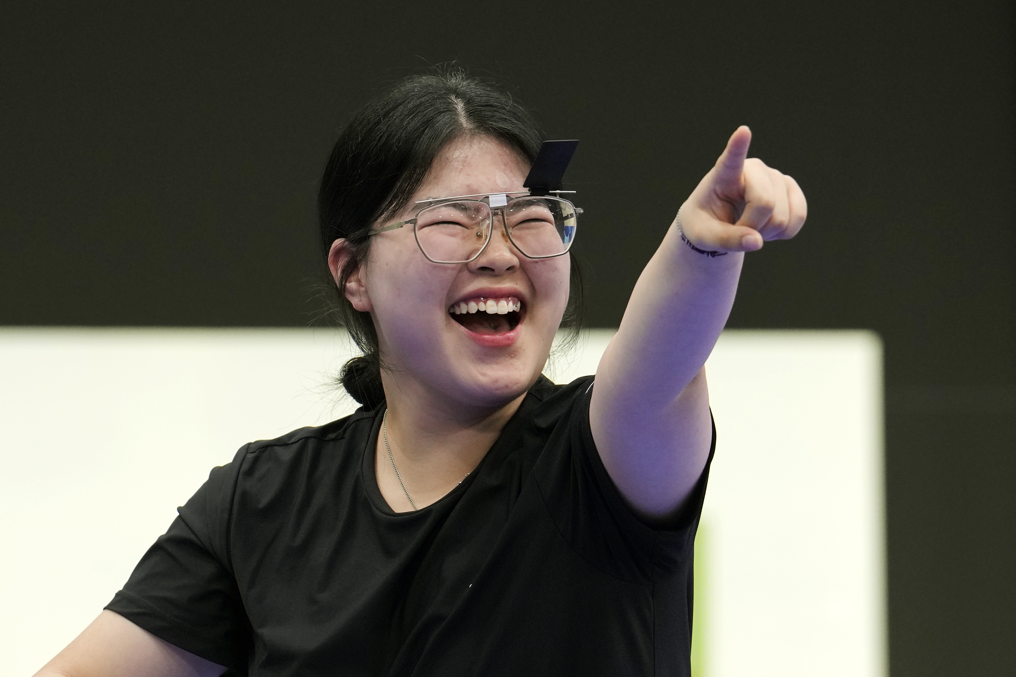 South Korea's Oh Ye-Jin celebrates after winning the gold medal in the 10m air pistol women's final round at the 2024 Summer Olympics, Sunday, July 28, 2024, in Chateauroux, France. 